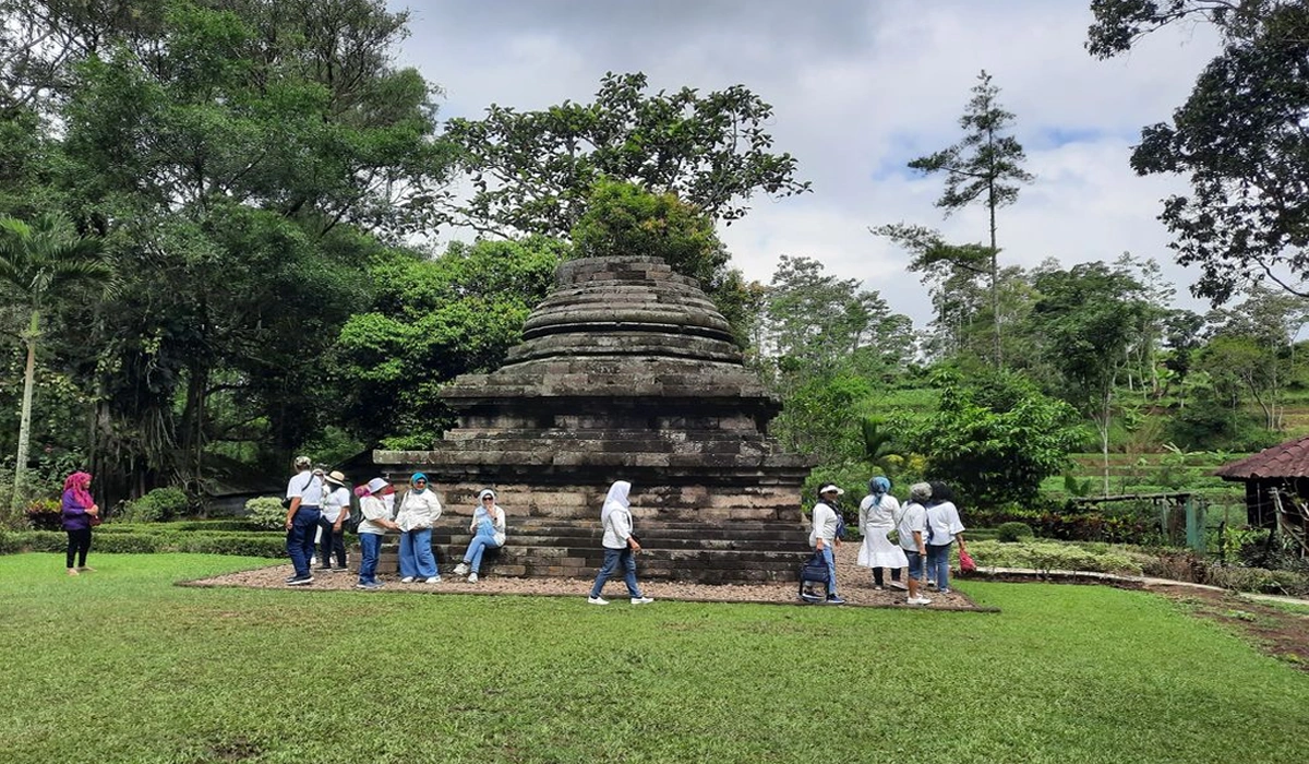 Aktivitas-yang-Menarik-di-Candi-Sumberawan