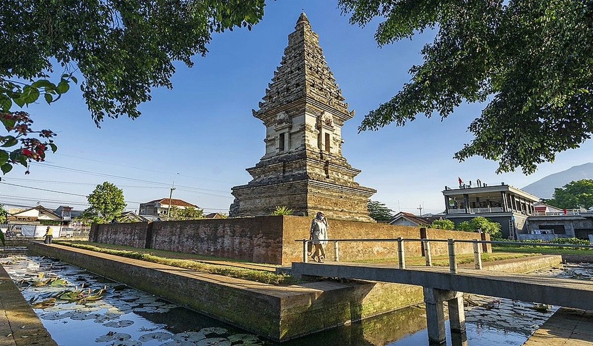 Candi Jawi, Warisan Abadi Kerajaan Singhasari Yang Menawan