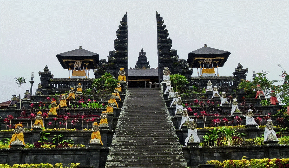Pura Besakih Bali, Wisata Sejarah Dan Keagungan "Mother Of Temple" Di Bali