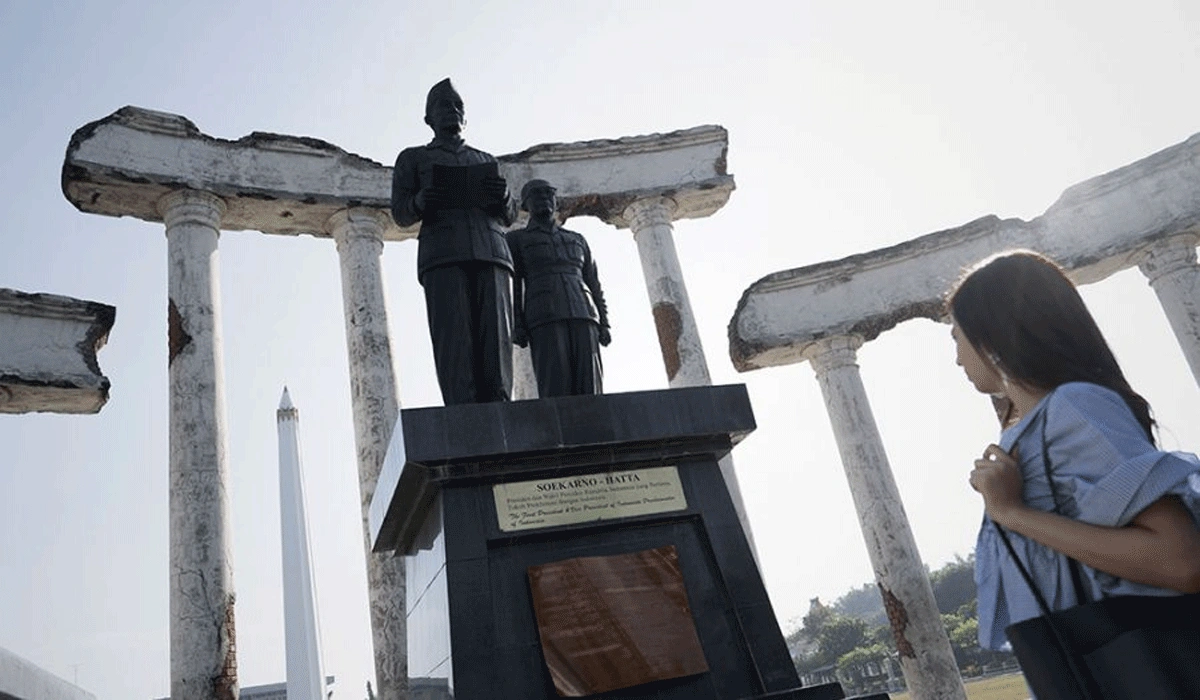 Keberanian Dan Semangat Perjuangan Di Tugu Pahlawan Surabaya