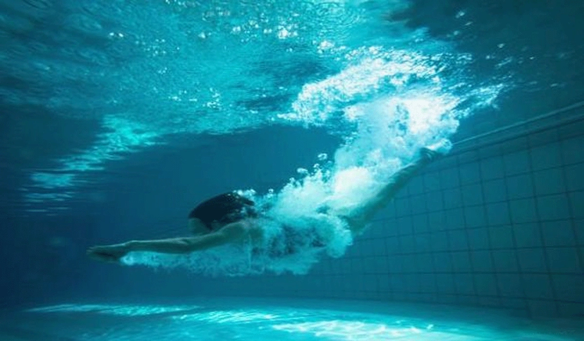 Berenang, Hobi Seru yang Menyehatkan Tubuh dan Pikiran