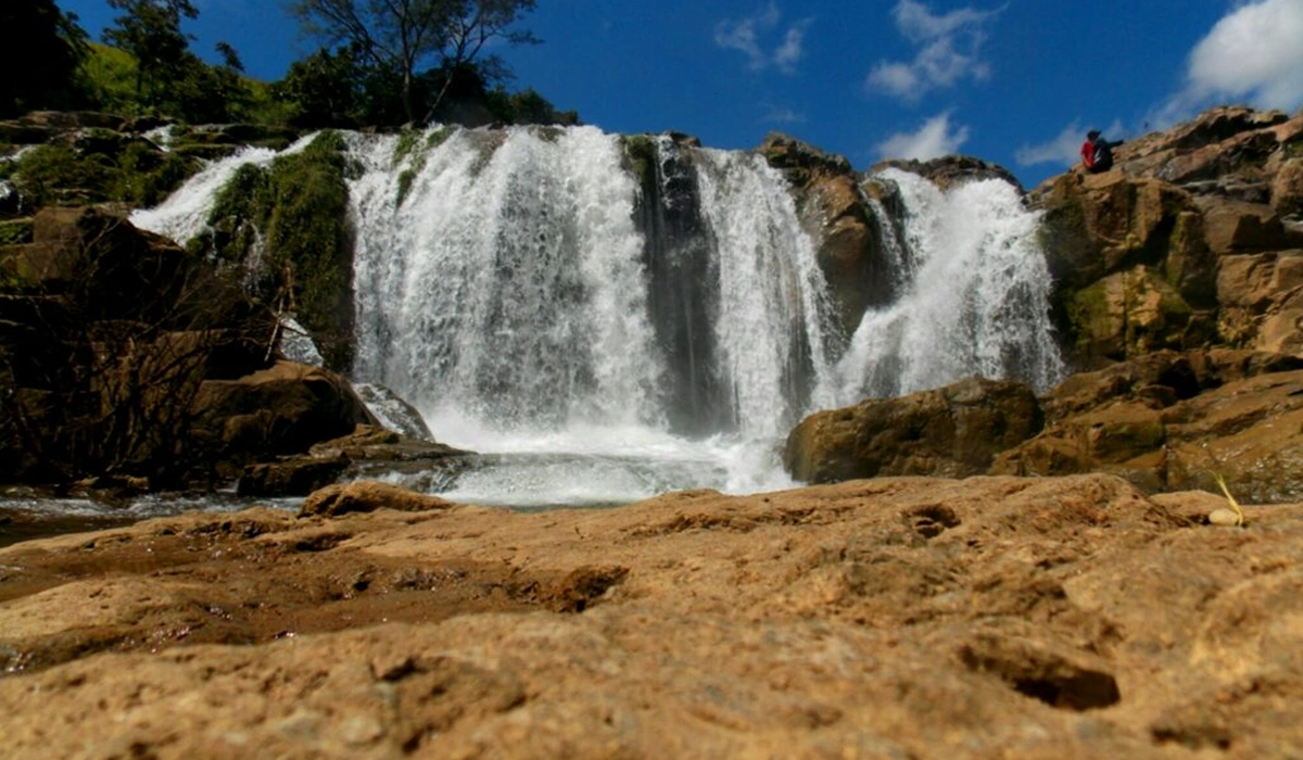 Air-Terjun-Harunda,-Destinasi-Eksotis-Untuk-Liburan-Bernuansa-Alam