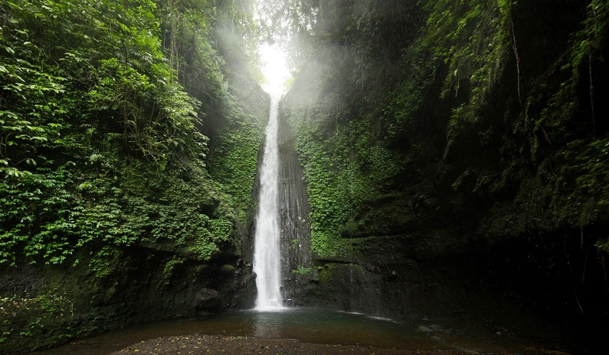 Air-Terjun-Tetebatu,-Keindahan-Alam-dan-Kesegaran-di-Lombok-Timur