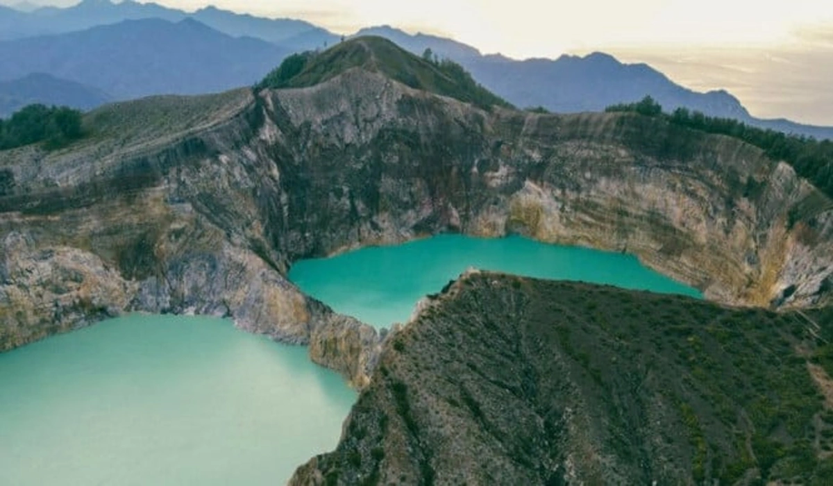 Keajaiban Gunung Berapi dan Danau Kelimutu
