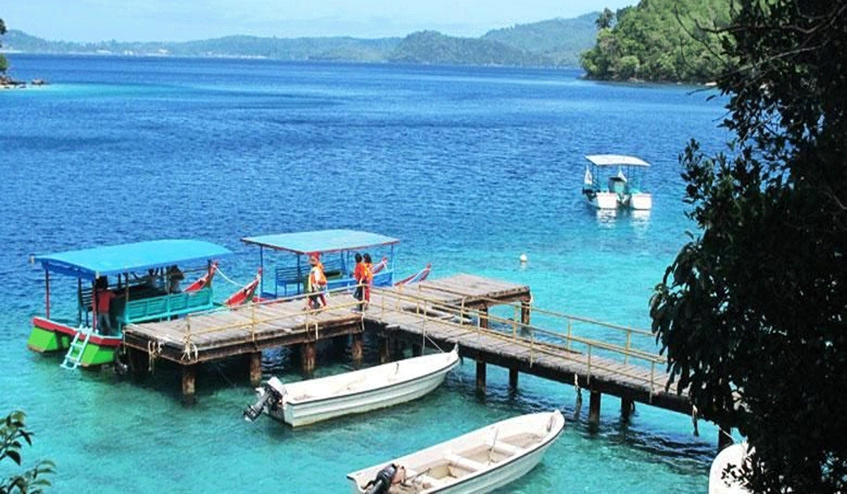 Potensi Wisata Bahari dan Aktivitas di Pulau Yeben