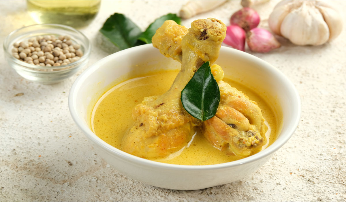 Terungkap! Rahasia Opor Ayam Gurih yang Bikin Semua Lidah Meleleh, Gak Pernah Kamu Dengar Sebelumnya